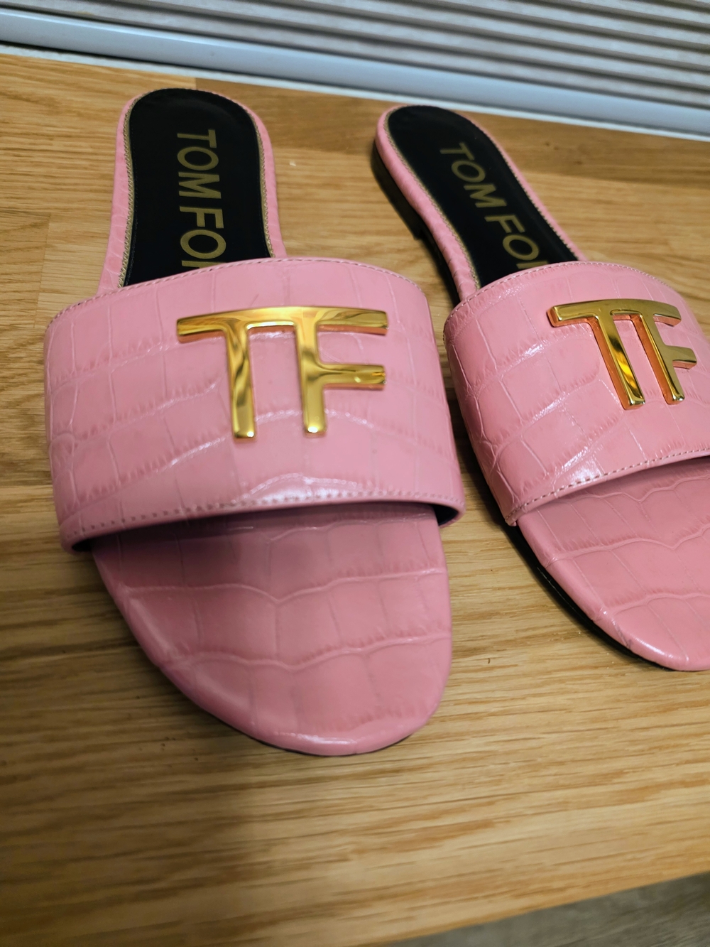 TOM FORD SLIDES 37 - Picture 3 of 14